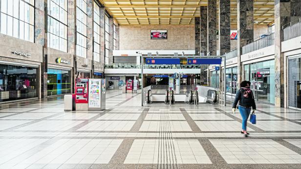 Wiener Westbahnhof der COVID-19-Pandemie