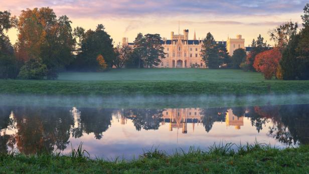 Schloss Lednice lockt viele Besucher an