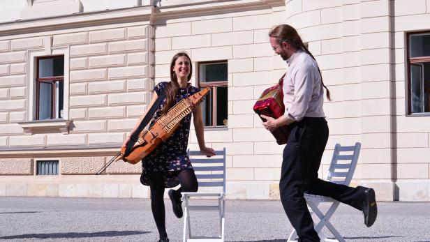 Wiener Mini-Orchester spielt bei Privatkonzerten auf
