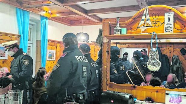 Anti-Corona-Lokal, Drohungen, Übergriffe: Gemeinde bittet Innenminister um Hilfe
