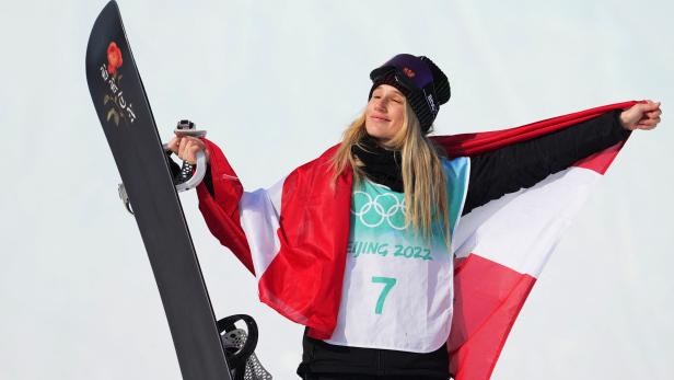 Snowboard - Women's Snowboard Big Air Final - Medal Ceremony