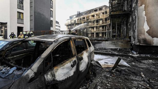 Keine Toten trotz Feuer-Infernos in deutschem Wohnblock