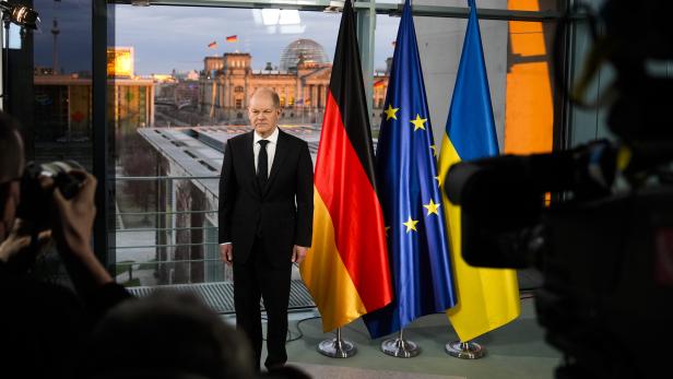 Ukrainischer Botschafter: Scholz spielt "beleidigte Leberwurst"