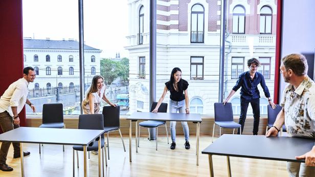 IKM-Studierende im Hörsaal IKM-Studierende im Hörsaal