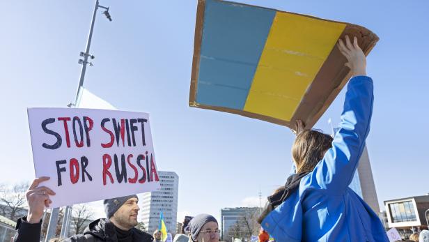 Protest against the Russian attack on Ukraine, in Geneva