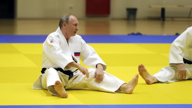 Der Judo-Weltverband suspendiert Ehrenpräsident Putin