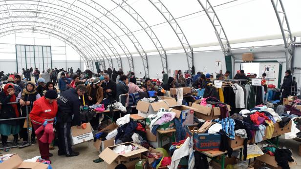 Brüssel: Ukraine-Flüchtlinge werden in EU nicht über Quote verteilt