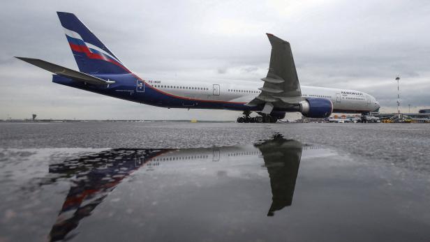 Eine Aeroflot Boeing 777-300ER am Flughafen in Moskau
