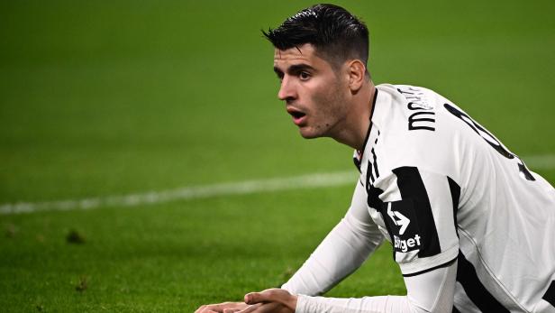 FBL-EUR-C1-JUVENTUS-VILLAREAL