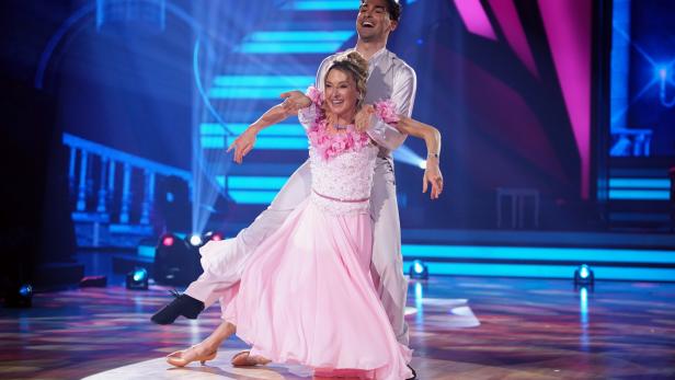 Sportmoderator und Prinzessin müssen "Let's Dance" verlassen