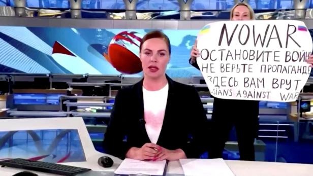 Mit Millionen von Anrufen gegen die russische Propaganda 