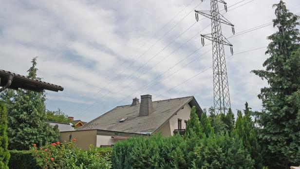 Ein neues Gutachten über die 110.000-Volt-Leitung in Kottingbrunn sieht gesundheitliche Risken