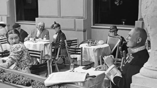 Kaffeehaus Wien Schanigarten Gastgarten 