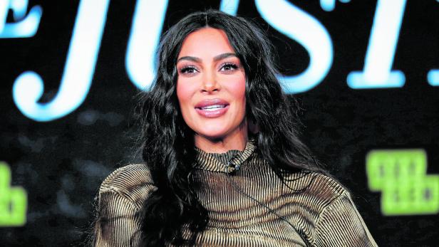 FILE PHOTO: FILE PHOTO: Television personality Kardashian attends a panel for the documentary "Kim Kardashian West: The Justice Project" during the Winter TCA (Television Critics Association) Press Tour in Pasadena