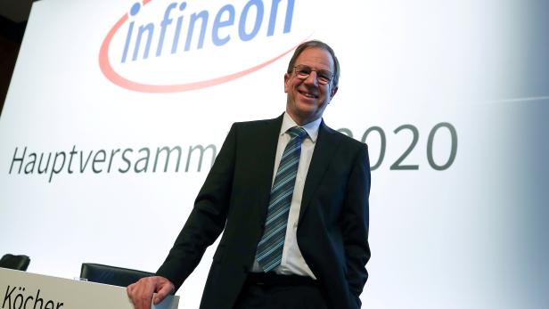 FILE PHOTO: Reinhard Ploss, CEO of German semiconductor manufacturer Infineon, before the company's annual shareholder meeting in Munich