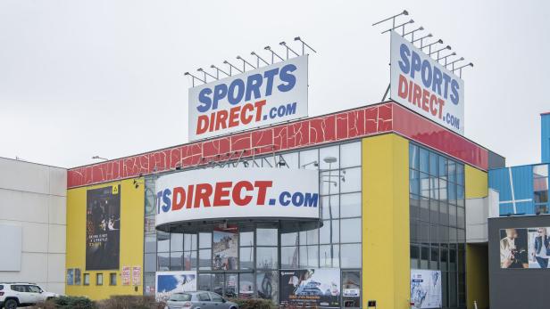 Diskonter Sportsdirect.com kämpft mit Umsatzproblemen