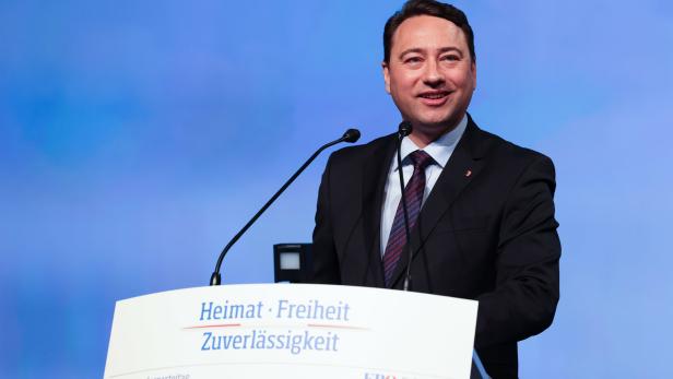 Haimbuchner mit 93,4 Prozent wieder zum OÖ-FPÖ-Chef gewählt