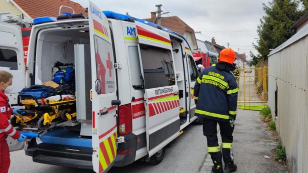 Nach der medizinischen Erstversorgung wurde die Frau ins Krankenhaus gebracht