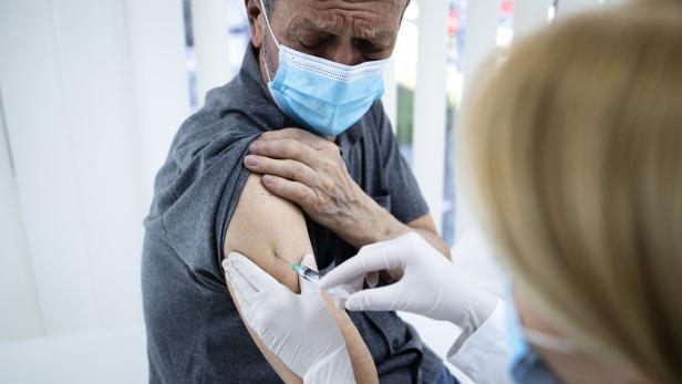 Impfstoff aus Österreich könnte vor Omikron schützen