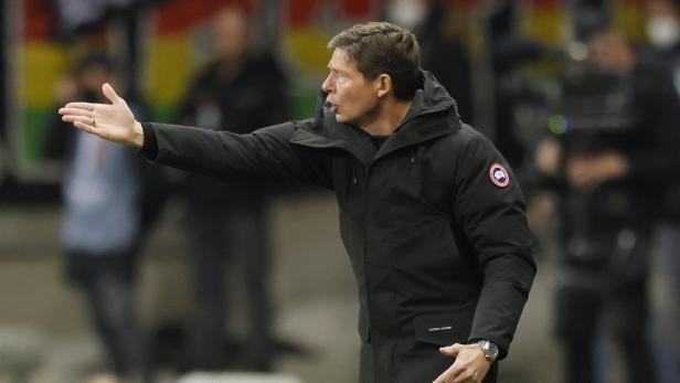 Eintracht Frankfurt vs FC Barcelona