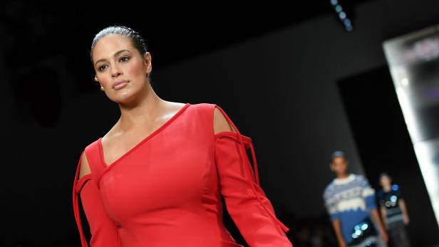 Premiere: Australian Fashion Week zeigt erstmalig Plus-Size-Show