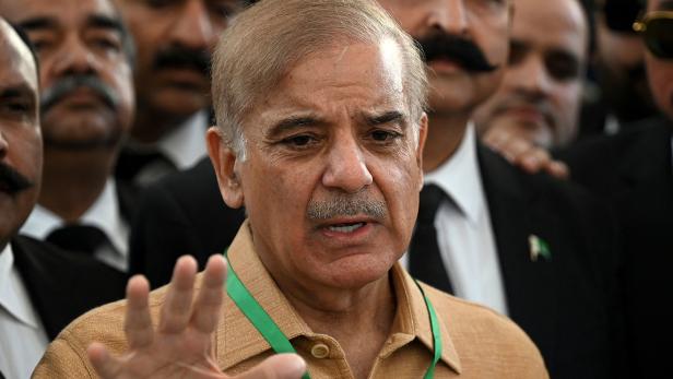 Politischer Neubeginn in Pakistan: Sharif zum Premier gewählt