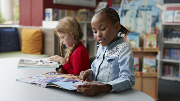 Ausnahmetalent: Zweijährige kann lesen und spricht zwei Sprachen