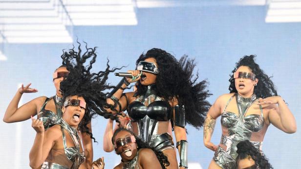 Coachella: Wenn Stars und Sternchen in der Wüste antanzen