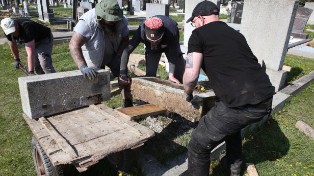 Zentralfriedhof: Nicht einmal Gräber sind für die Ewigkeit