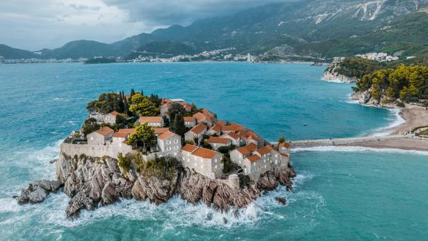 Montenegro: Ein Hafen für deutschsprachige Corona-Schwurbler?