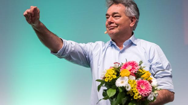 Grüner Parteitag: Kogler mit 96,41 Prozent zum Bundessprecher wiedergewählt
