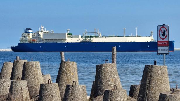 Die Zukunft? Flüssiggas aus Tracking: Ein US-Schiff auf dem Wegn zum LNG-Hafen Swinoujscie in Polen