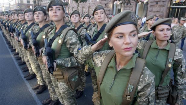 Die Mütter der Ukraine gehen an die Front