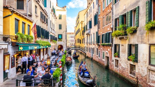 Kroatien führt Euro ein, Venedig Eintritt: Was 2023 für Reisende bringt