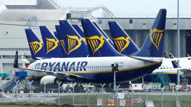 Ryanair: Weiter Maskenpflicht bei Flügen in 15 EU-Länder