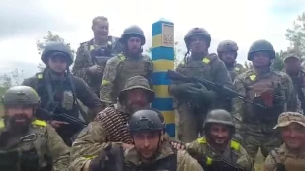 Ukrainische Soldaten an russischer Grenze: "Unsere Gegenoffensive"