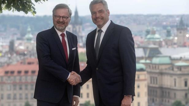 Österreich und Tschechien: Deutlicher Ärger über die EU