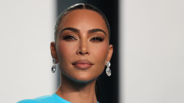 Fans verwirrt: Kim Kardashian sieht plötzlich aus wie Victoria Beckham
