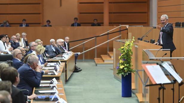 25 Jahre Landtag in St. Pölten: Sorge über Zustand der Politik