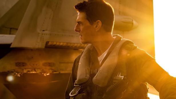Tom Cruise kehrt gereift, aber immer noch charismatisch, in seiner Paraderolle als Kampfpilot zurück: „Top Gun: Maverick“