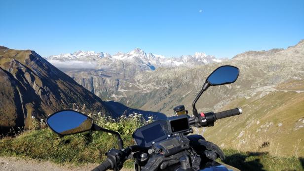 Mit dem E-Motorrad durch die Schweiz: Eine Tour als Lebenswerk