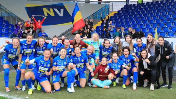 Frauen des SKN St. Pölten holen siebten Meistertitel in Folge
