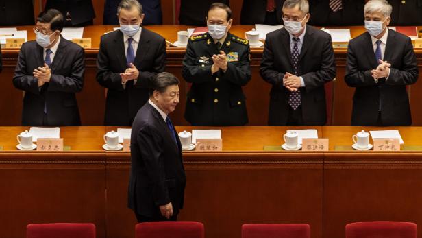Chinas streng ideologischer Präsident Xi Jinping hat inzwischen mächtige Gegner, die das Primat der Wirtschaft hochhalten