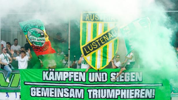 FUSSBALL-2.-LIGA: SV HORN - SC AUSTRIA LUSTENAU
