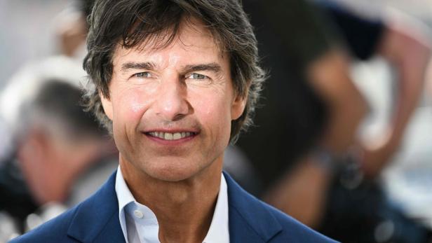 Flug mit Tom Cruise als Pilot wird für James Corden zum Horror-Trip