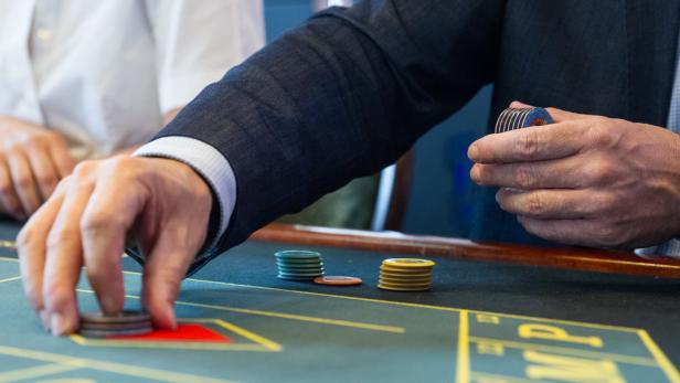 Pensionsstreit: Casinos und Lotterien verschieben Hauptversammlungen