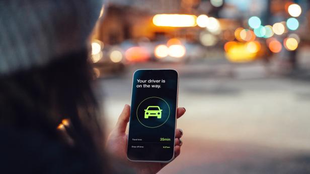 Die 20 skurrilsten Dinge, die je in einem Uber vergessen wurden