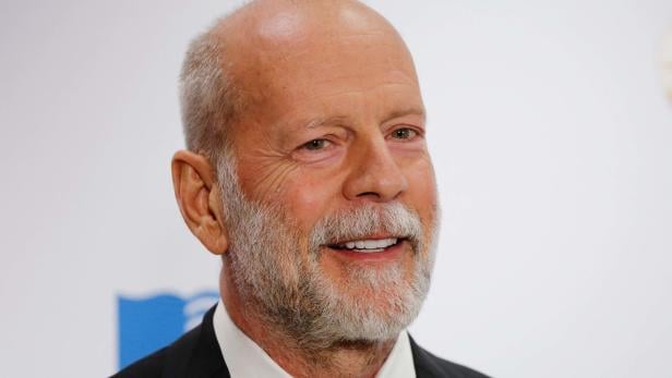 Nach Schockdiagnose zeigt sich Bruce Willis in Malibu
