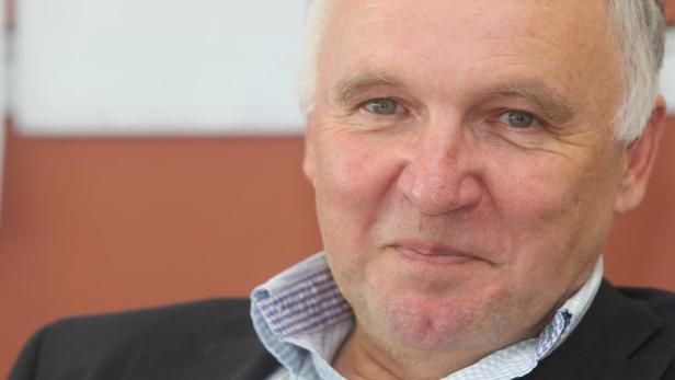 Karl Amon: Verlängerung im "Traumjob"