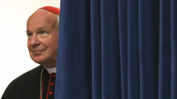Kardinal Schönborn wagt sich nicht ganz vor den Vorhang